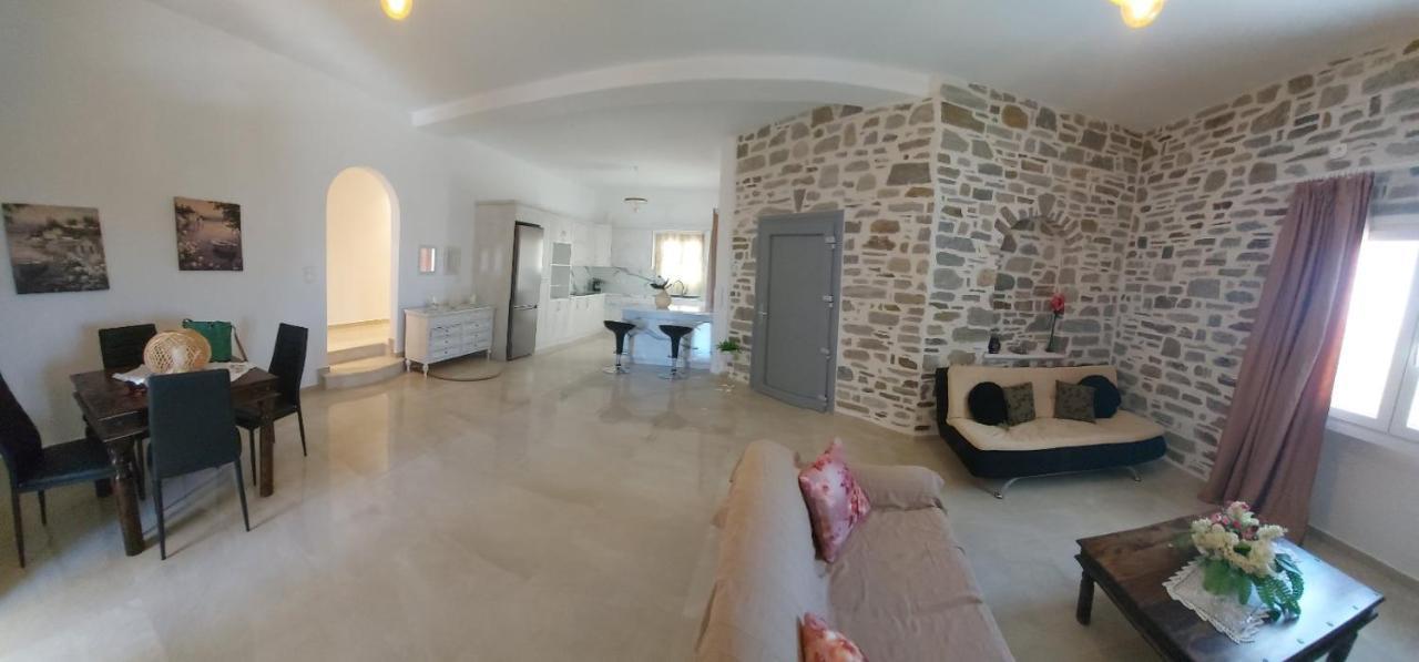 Villa Stegio à Parasporos Extérieur photo